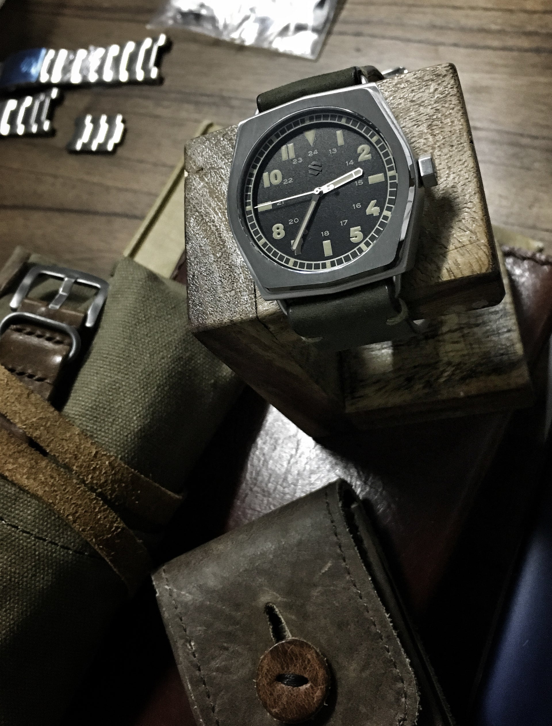 Modern Field Watch The Model C Field Explorer