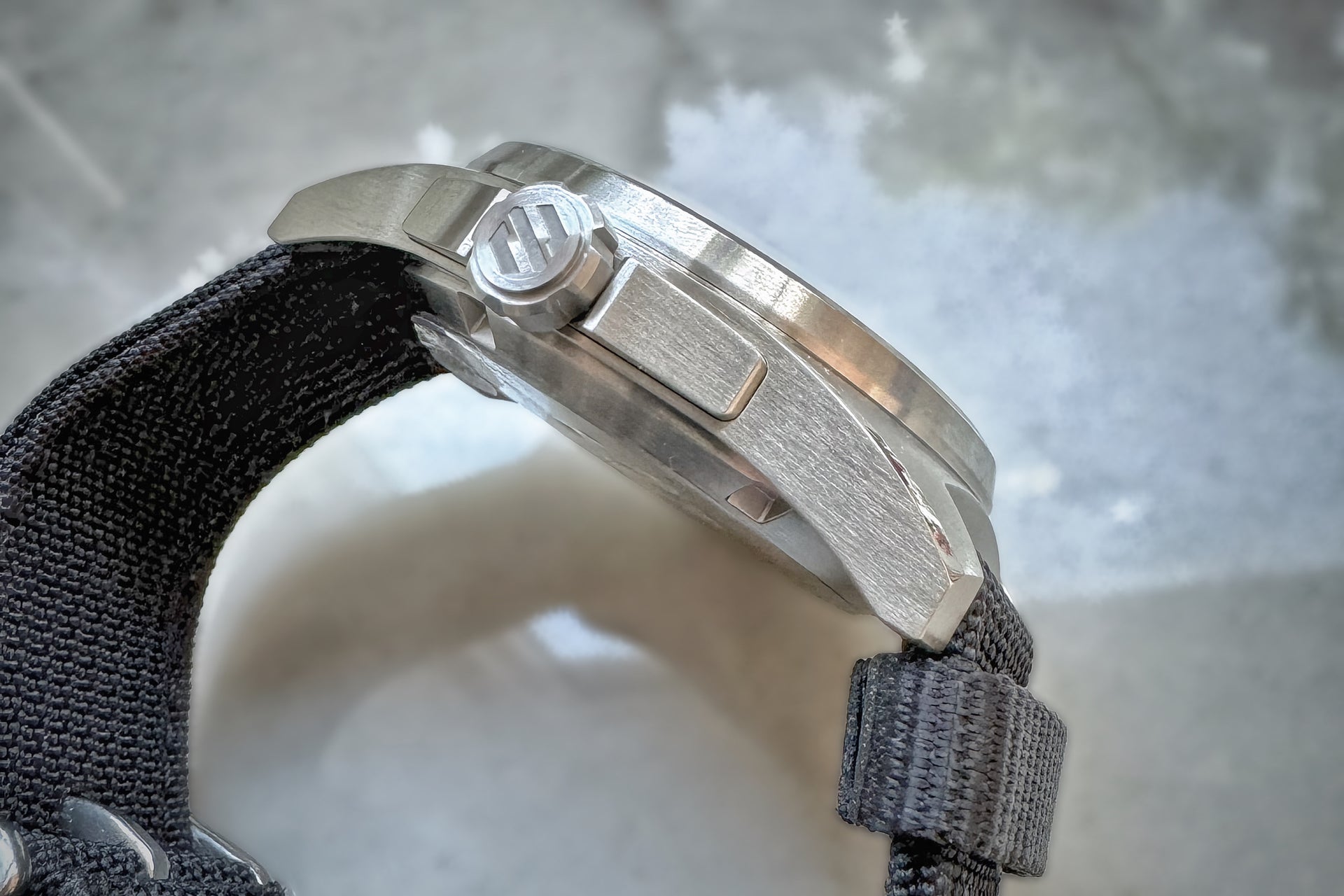 Seals Land // Sea GMT: 38mm Miyota 9075 True GMT Watch - Seals Watch Co