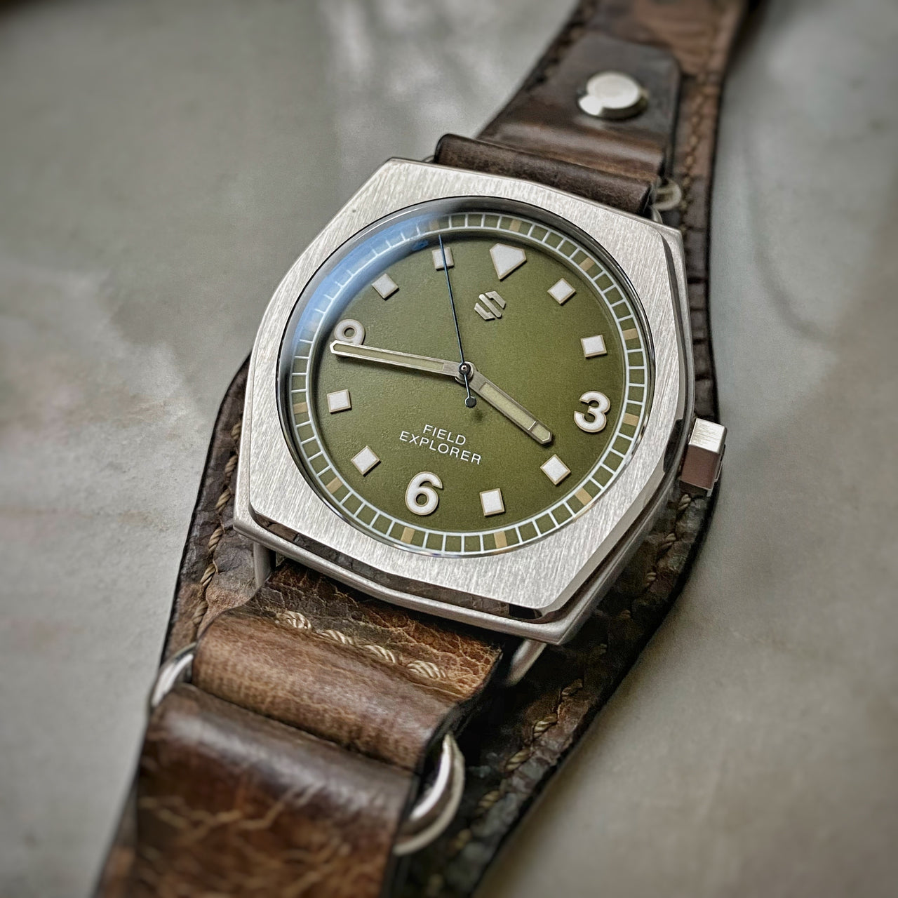 Model C Field Explorer | American Field Watch, Automatic - Seals Watch Co